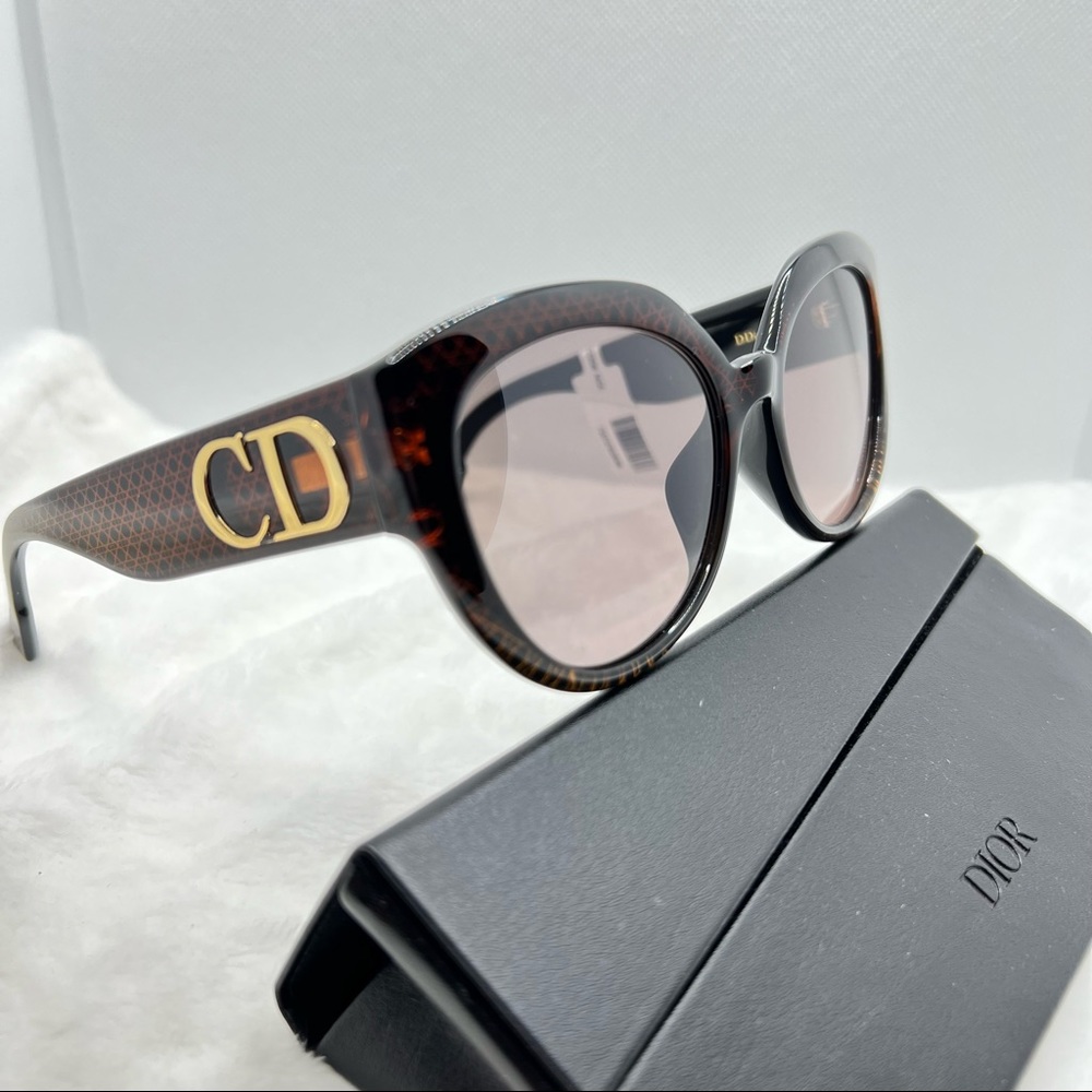 🔥FLASH SALE🔥Dior Sunglasses New Authentic CD Burgundy Sunglasses